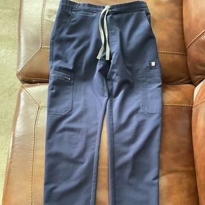 Figs Yola Navy Scrubs